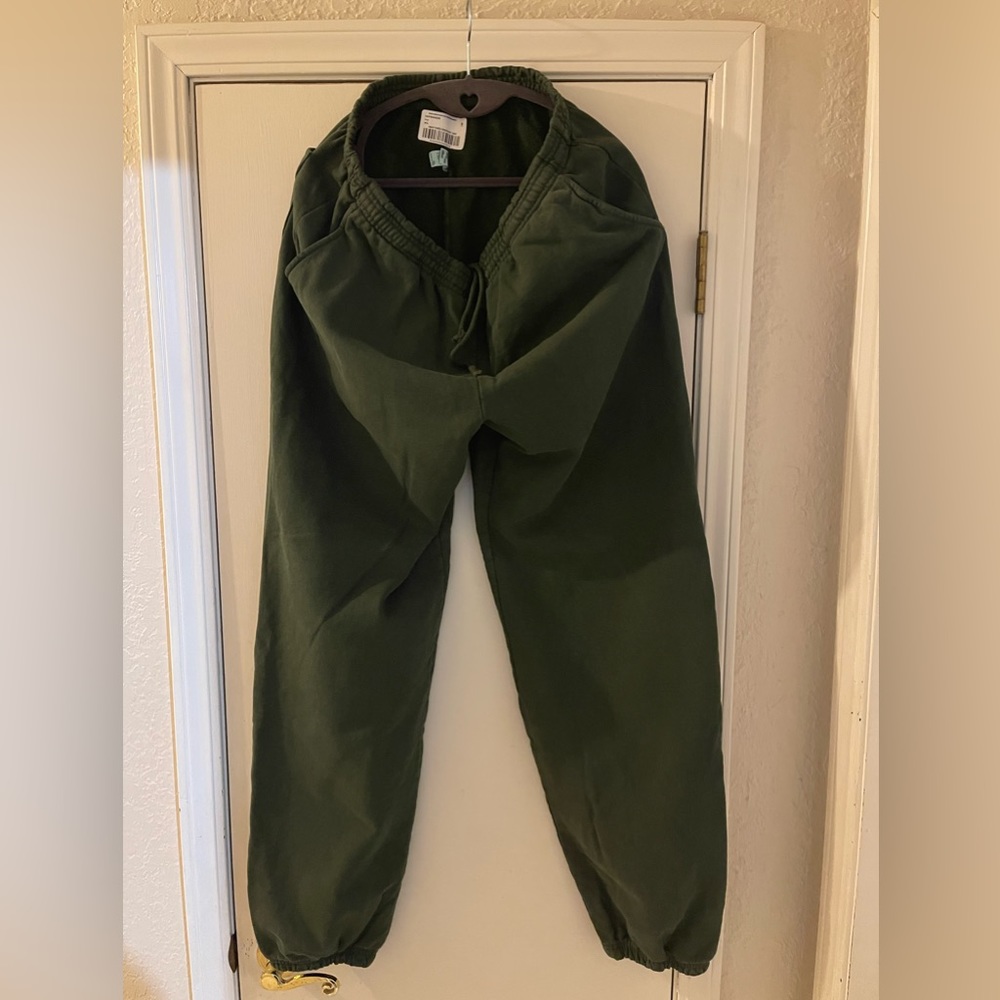 XL forest green LA APPAREL sweatpants. NEW NEVER WORN